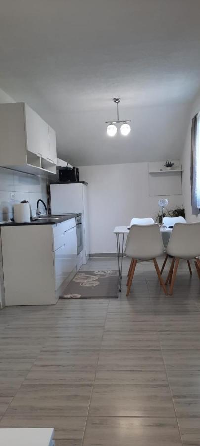 Apartman Karolina Rudanovac Εξωτερικό φωτογραφία