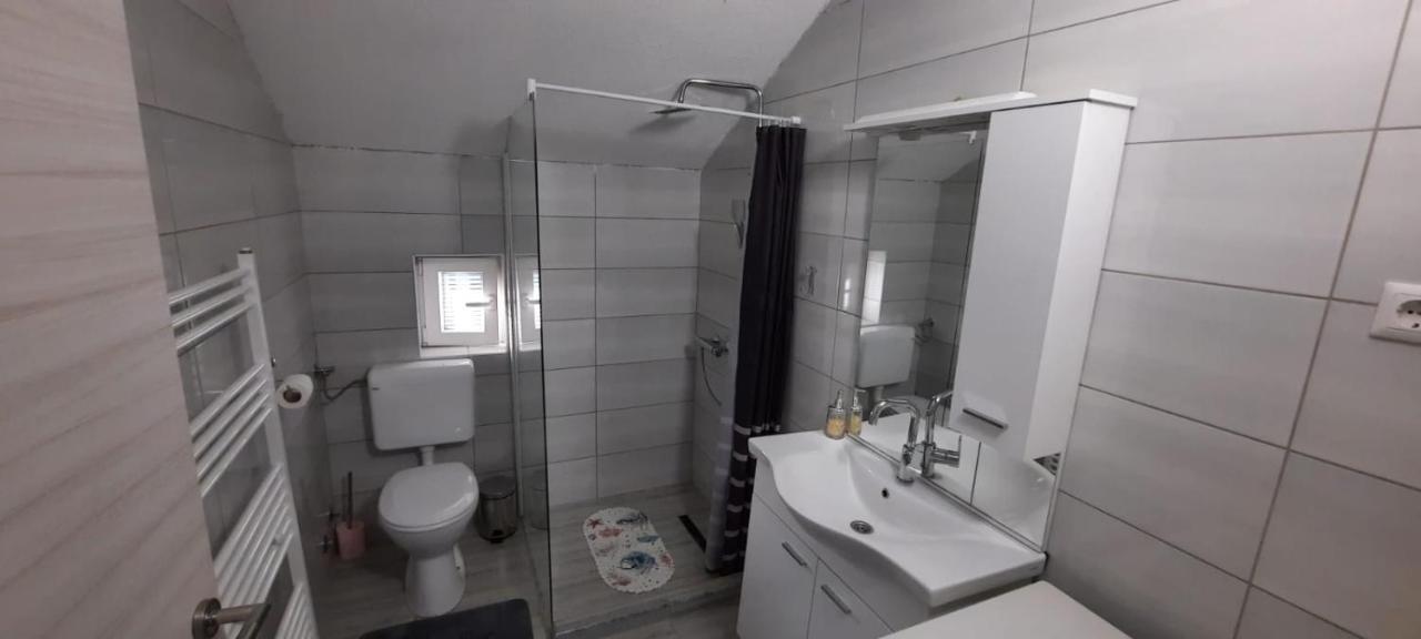 Apartman Karolina Rudanovac Εξωτερικό φωτογραφία